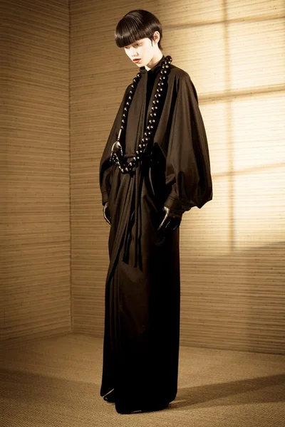 Look 17